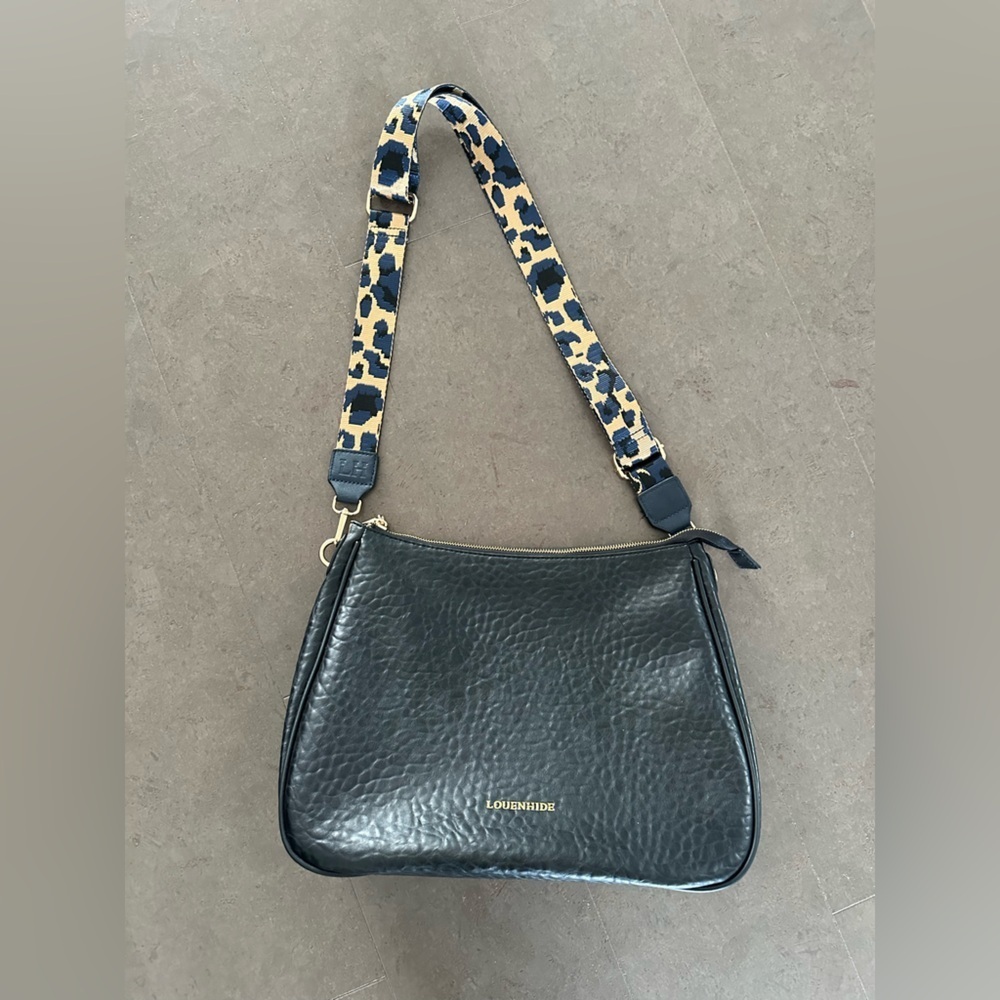Lournhide Black vegan leather Bag